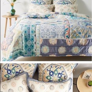 Anthropologie queen comforter matching Euro shams